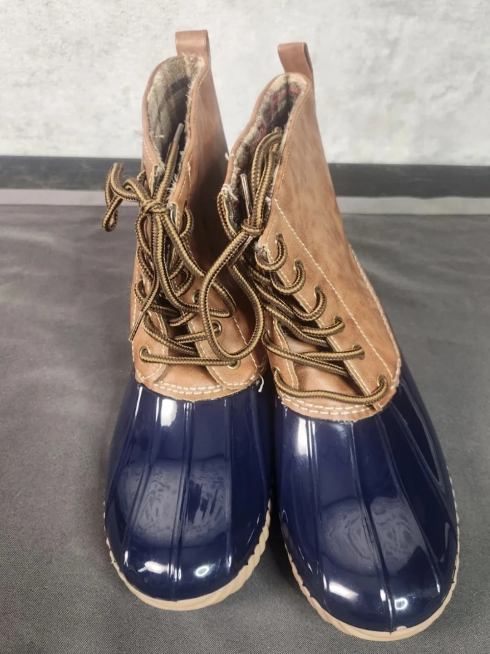 JBU Women's Maplewood Water-Resistant Lace-up Boots Navy/Tan Size 9
